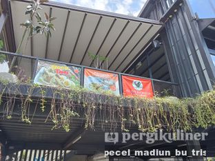 Foto review Bu Tris Resto - BJB Corner Foodcourt oleh Bu Tris  Resto 1