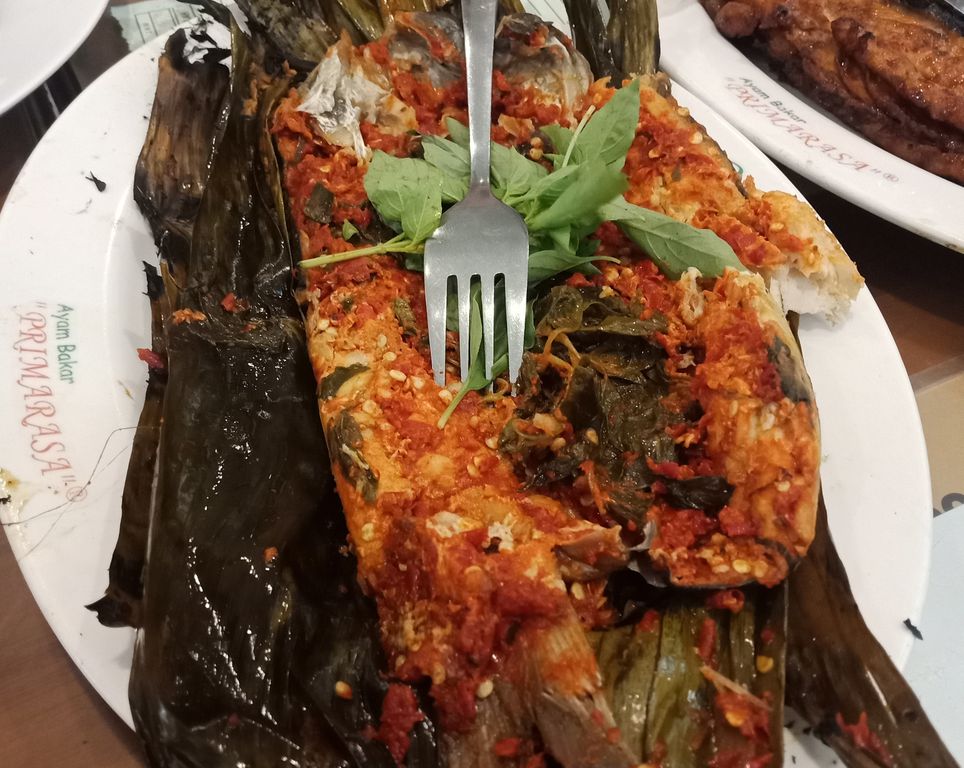Ayam Bakar Primarasa, Dukuh Pakis, Surabaya - Lengkap: Menu terbaru