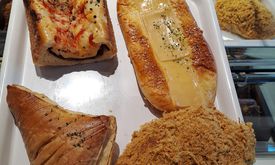 Mako Cake & Bakery