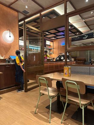 Foto review The People's Cafe oleh Albert Murdiono 6
