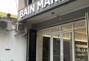 Foto Eksterior di Bain Marie