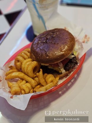 Foto review Burger and Co. oleh Kevin L - 林勇利 1