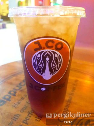 Foto review J.CO Donuts & Coffee oleh Tirta Lie 3