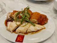 Foto Steam &amp; Roasted Chicken di Wee Nam Kee