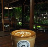 Foto Magic di 372 Kopi