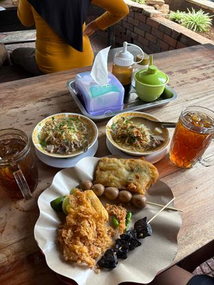 Foto - Makanan di Spesial Soto Boyolali Hj. Hesti Widodo oleh Cyntia // IG: @cyntiahbsr