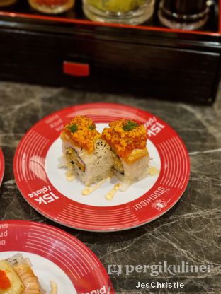 Foto 9 - Makanan di Sushi Go! oleh JC Wen