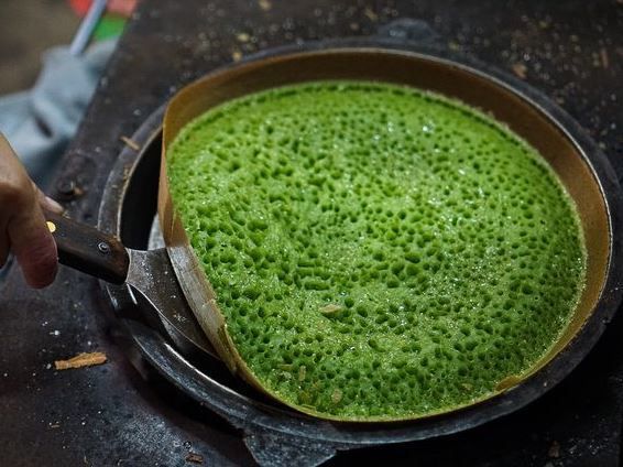 6 Martabak Pandan Paling Menggoda di Jakarta - PergiKuliner.com