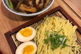 Foto Uchino Shokudo