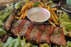Foto Trvffle Bistro