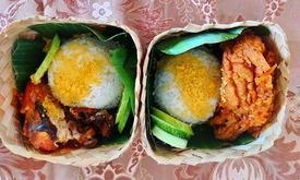 Nasi Ayam Ambyar