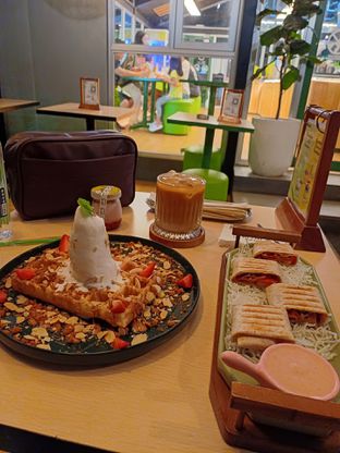 Foto 4 - Makanan(Oat aren latte) di Sour Sally Green oleh Nafilah Noh