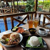 Foto di Rumah Makan Kampung Kecil