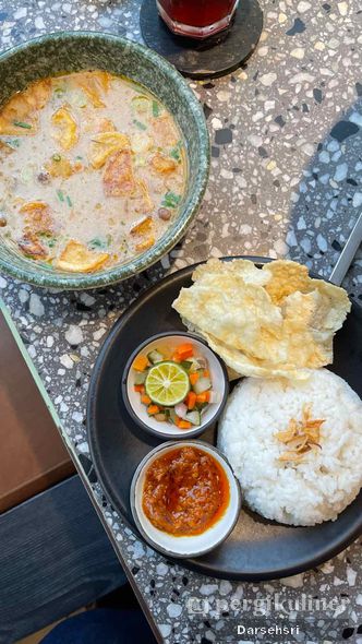 Foto Makanan di Mainstreet Dining & Coffee