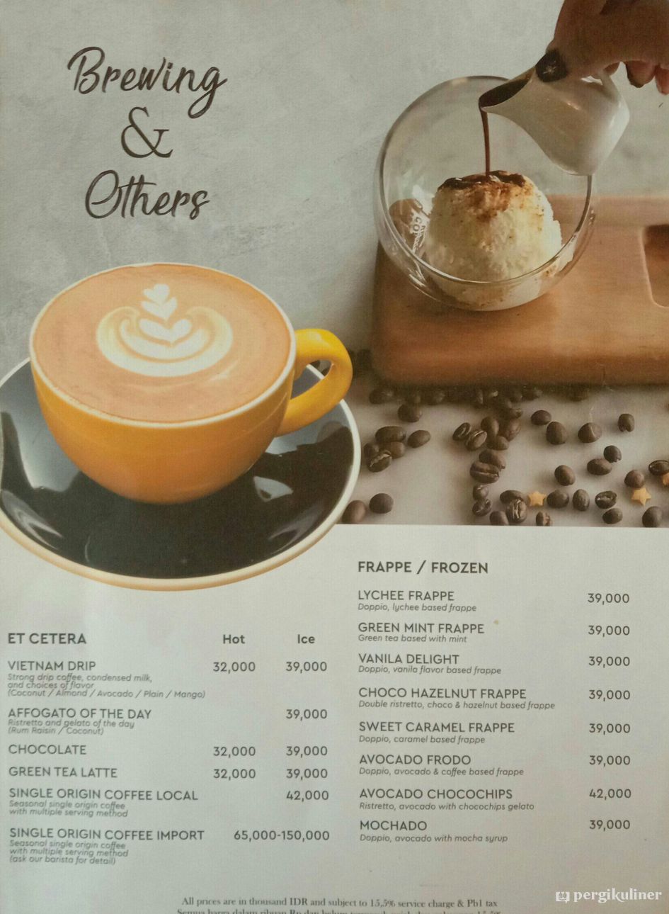 selalu-diperbarui-menu-by-simply-brew-maxone-hotel-gubeng-surabaya