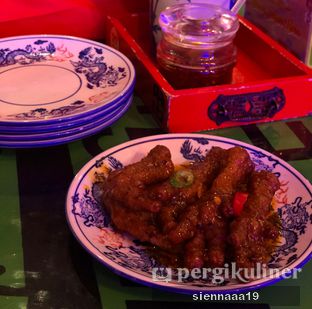 Foto 2 - Makanan(chicken feet) di Fook Yew oleh auroradiary19 