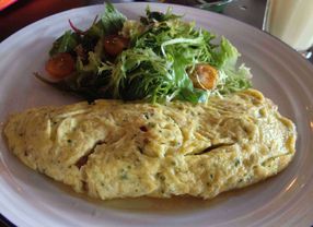7 Tempat Brunch di Kemang untuk yang Sering Melewatkan Sarapan