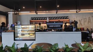 Foto 3 - Interior(Bar) di Expat. Roasters oleh Simon A. claudius_simon