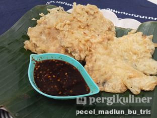 Foto review Bu Tris Resto oleh Bu Tris  Resto 2