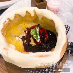 Foto 3 - Makanan(Blueberry) di Baby Dutch Pancake oleh Putri IG @putrieview