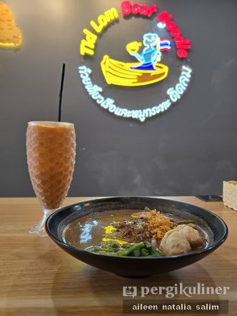 Foto Makanan di Tid Lom Boat Noodle