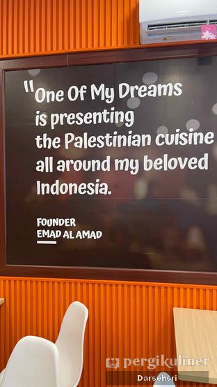 Foto review Emado's Shawarma oleh Darsehsri  6