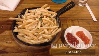 Foto Makanan di Mom & Pop's