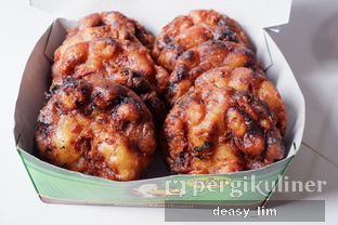 Foto 2 - Makanan di Pisang Goreng Madu Bu Nanik oleh Deasy Lim