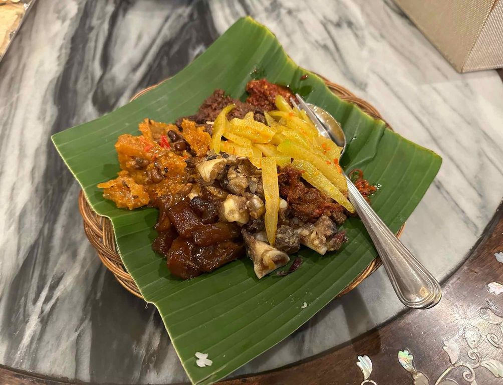 gudeg-raden-putro-senopati-lengkap-menu-terbaru-jam-buka-no
