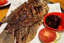 Foto Makanan di Dapur Waris