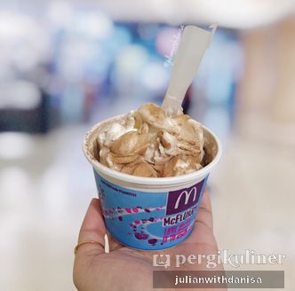 Foto Makanan di McDonald's Ice Cream