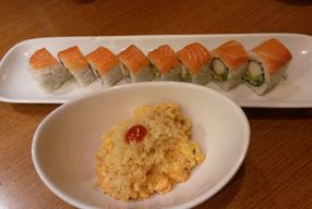 Foto Hachi Hachi Bistro