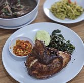 Foto di Ayam Asap Ceko