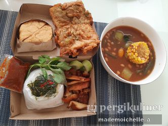 Foto Makanan di Ayam Bumbu Rampai