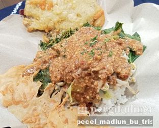 Foto review Bu Tris Resto oleh Bu Tris  Resto 1