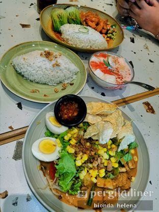 Foto review Tong Tji Tea house oleh noonanabee  3