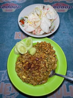 Foto 1 - Makanan di Bubur Goreng Bang Juna oleh Nikita Marcia