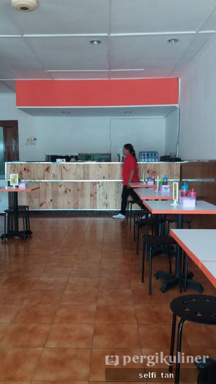 Foto 6 - Interior di Fish Streat oleh Selfi Tan