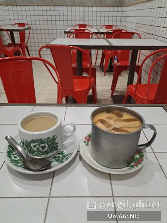 Foto Makanan di Timur Madju