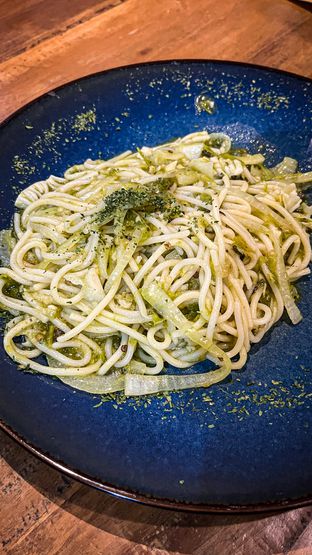 Foto 1 - Makanan(Spageti Cabe Ijo) di Eatime Stories oleh duocicip 