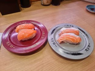 Foto 2 - Makanan di Sushiro oleh Handi Suyadi