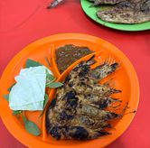 Foto Udang Bakar di Seafood Fitri 1