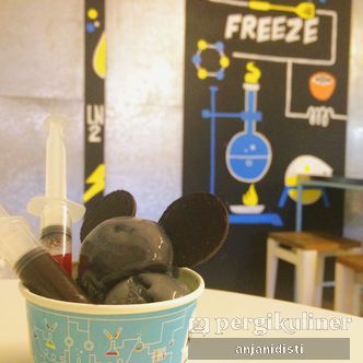 Foto Makanan di Ron's Laboratory