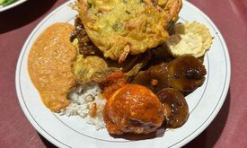 Nasi Uduk & Ketupat Sayur Betawi Bang Udin