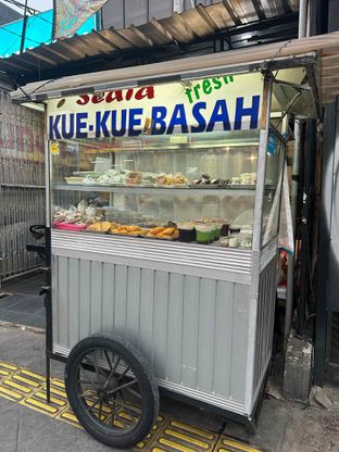 Foto 3 - Eksterior di Kue Basah Fresh oleh Albert Murdiono