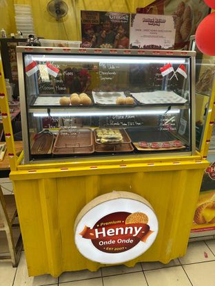 Foto 2 - Makanan di Onde Onde Henny oleh Albert Murdiono