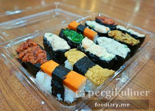 Foto 2 - Makanan di Sushi & Sashimi oleh @foodiaryme | Khey &amp; Farhan