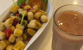 Le Delice Cafe & Bakery