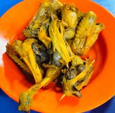 Foto di Nasi Uduk Ayam Goreng Mat Lengket