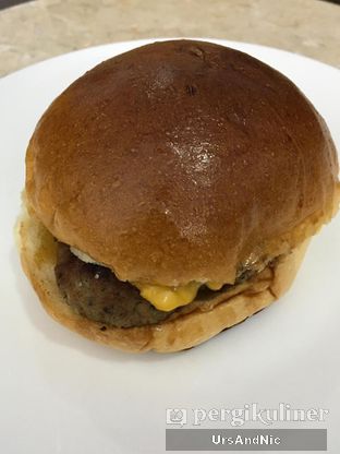 Foto review Unicorn Burger oleh UrsAndNic  4